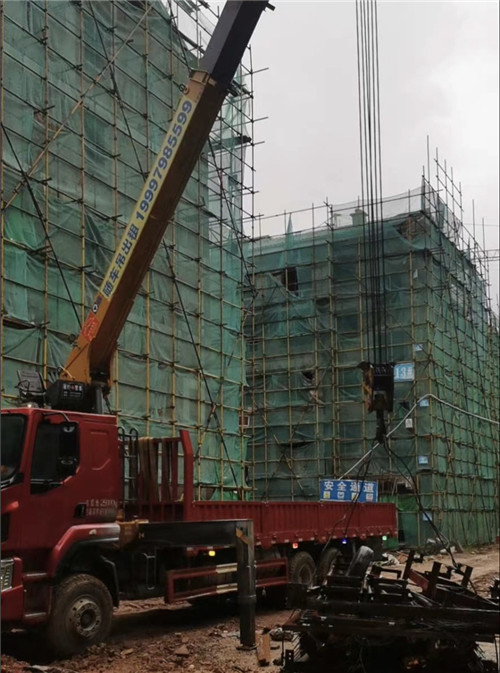 南浔区“慢工细活”—— 吊车的 “微动控制” 技术